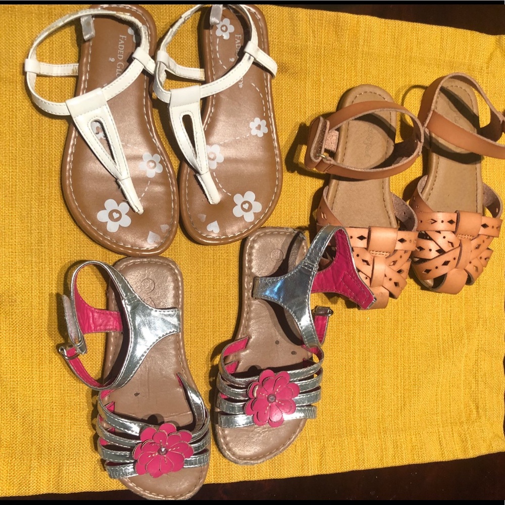 Toddler Girls Size 9 Lot of Sandals